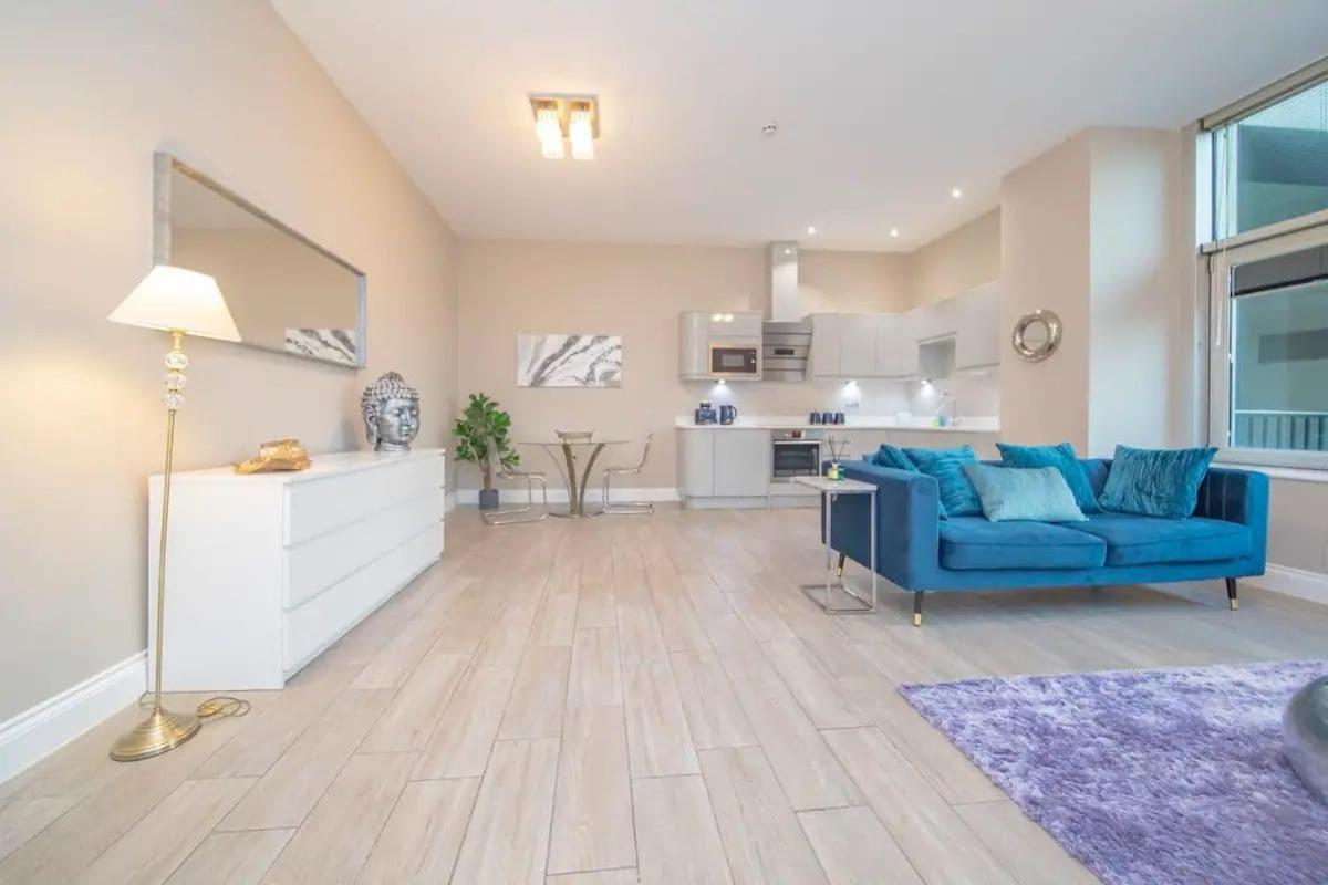 Apartment Hazelnut Seafront One Bedroom Bn1gre08 Brighton